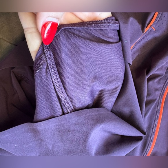 Athleta womens purple orange Run With It 3.5" Short Sz M preloved like new - Picture 10 of 11